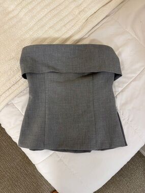 Aritzia Babaton Charcoal Gray Strapless Bustier Top